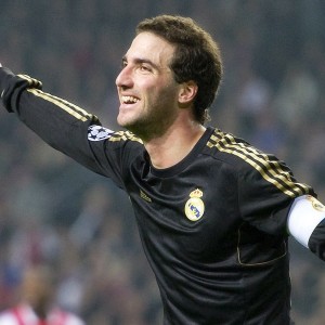 开云在线直播-《Dota 2英雄传奇再现，顶尖战队激烈巅峰对决》，dota 2 英雄